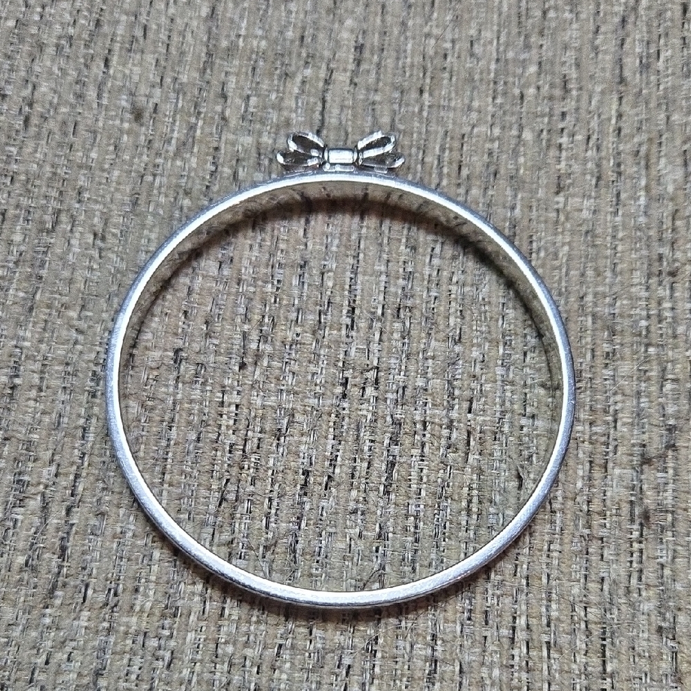 Kate Spade Silver Bracelet with Bow Detail